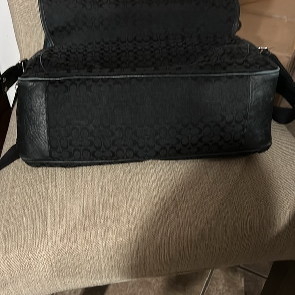 Coach bag laptop bag in very good condition. Would be a great diaper bag too! - Picture 4 of 7